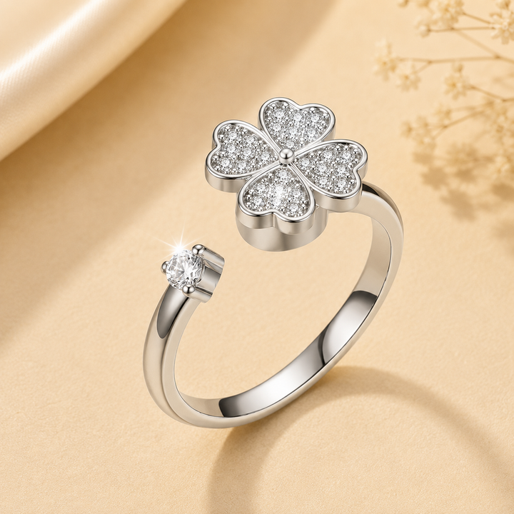 Bague Trèfle Ajustable – Or ou Argent